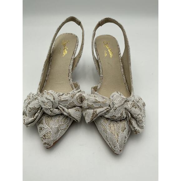 Seychelles 'Neve' White Fabric Heels Size 6 - Picture 3 of 7